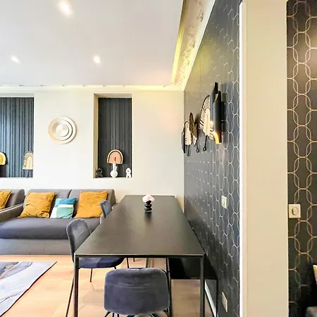 Urbanflat 61 - 3 Bedrooms Center Of Appartamento